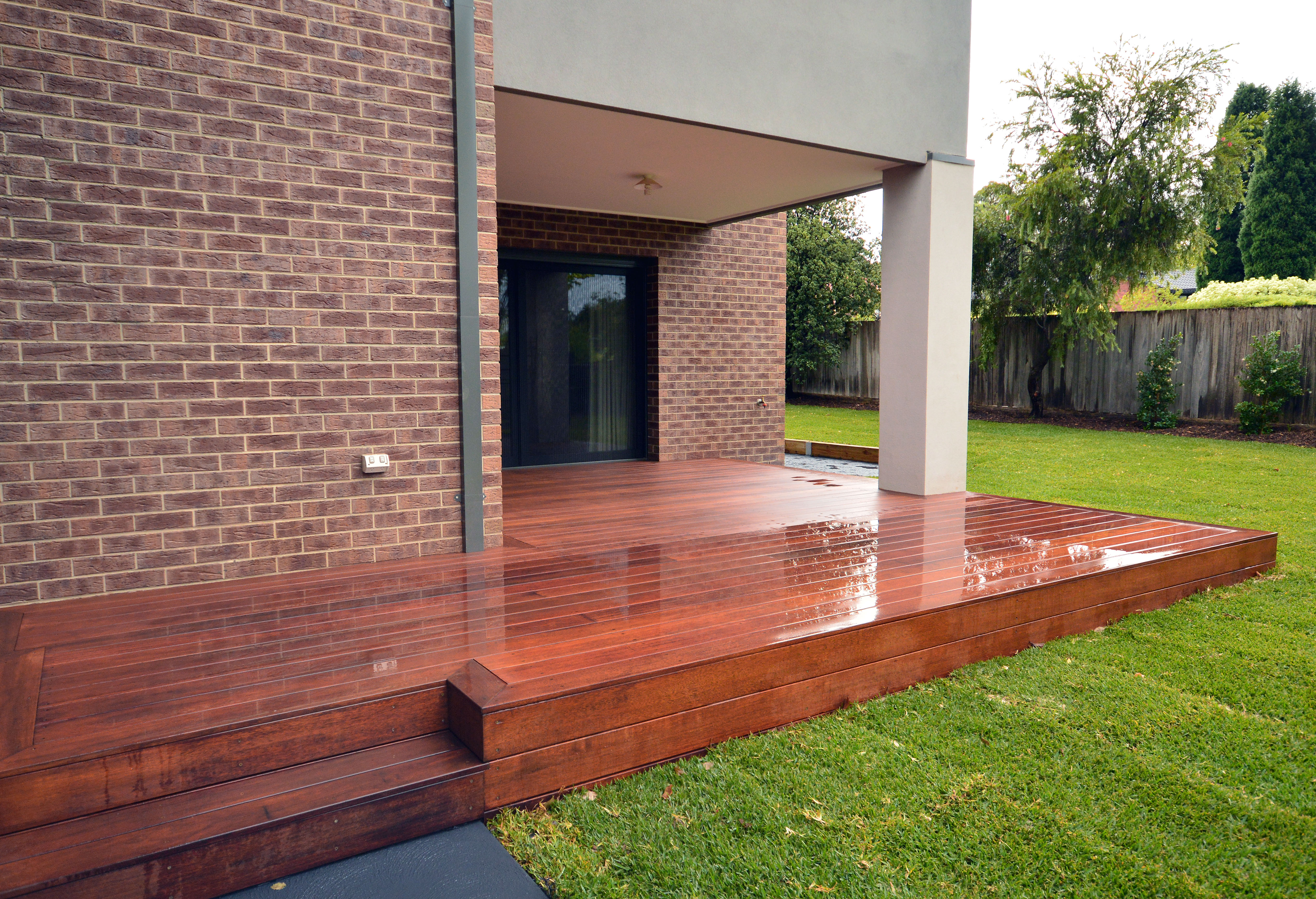 Supreme Green Decking & Paving